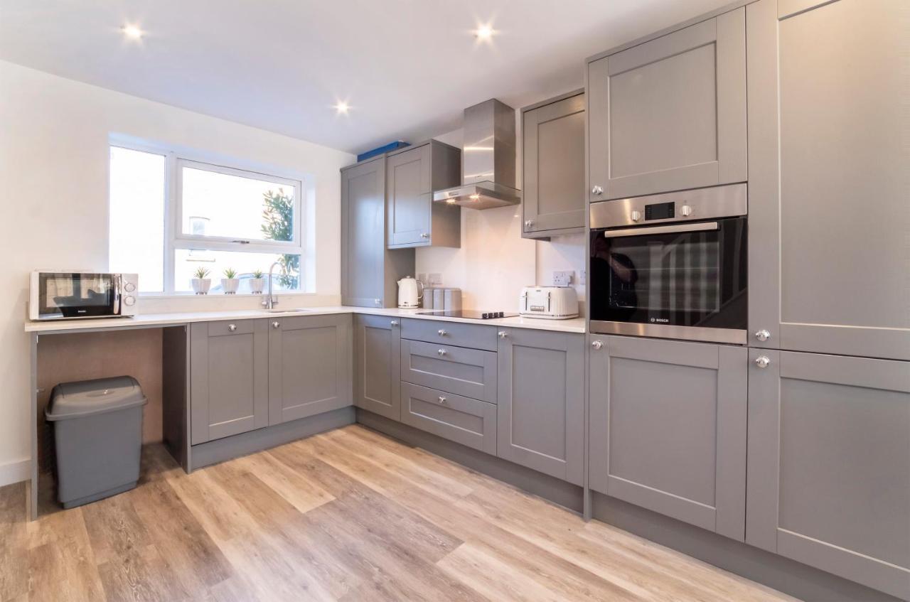 The Ebor With Hot Tubs Holiday home *